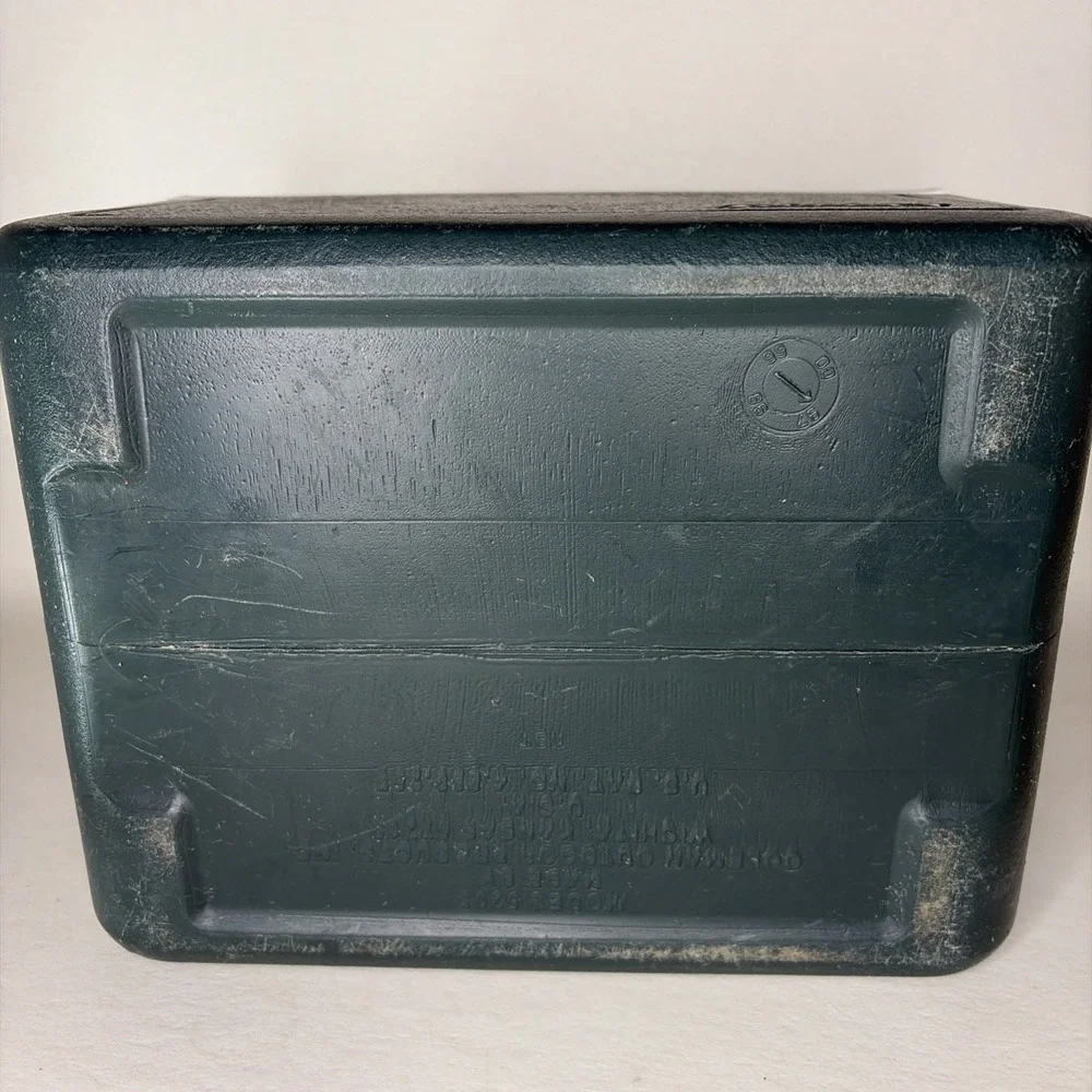 Vintage Coleman 6 Pk 5 Qt Lunch Box Dark Green White Cooler Model 5205